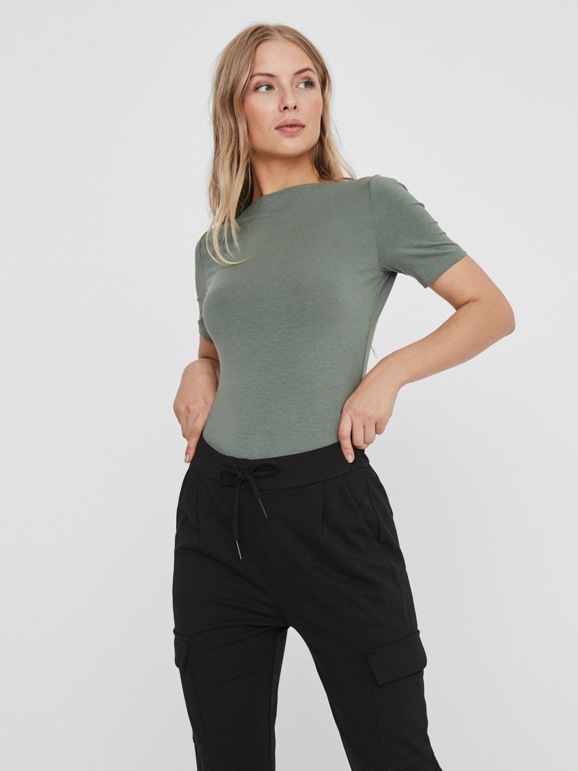 VMPANDA T-shirts - Laurel Wreath - VERO MODA & VILA Bergvik